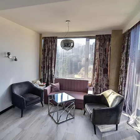 скалите, Skalite 4*